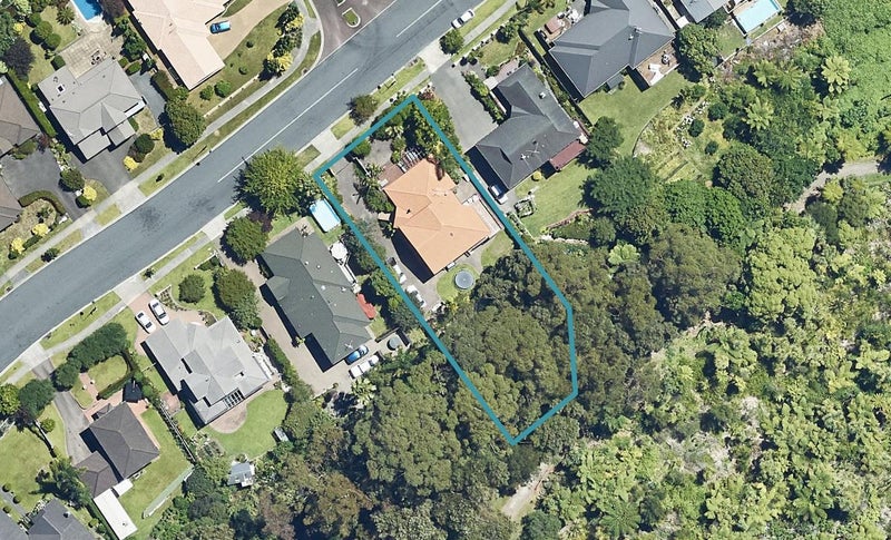 64 Bethlehem Heights, Bethlehem, Tauranga - Carousel 1