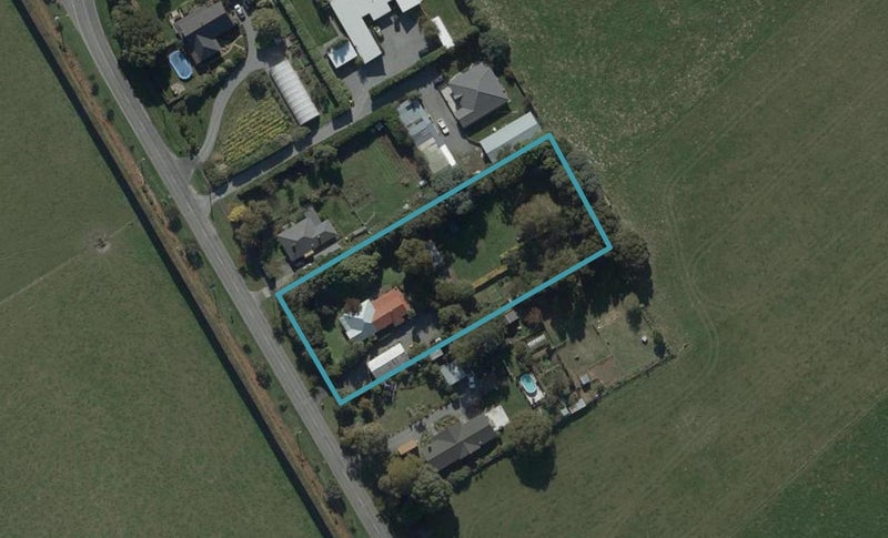 15 High Street, Southbridge, Southbridge - Carousel 1