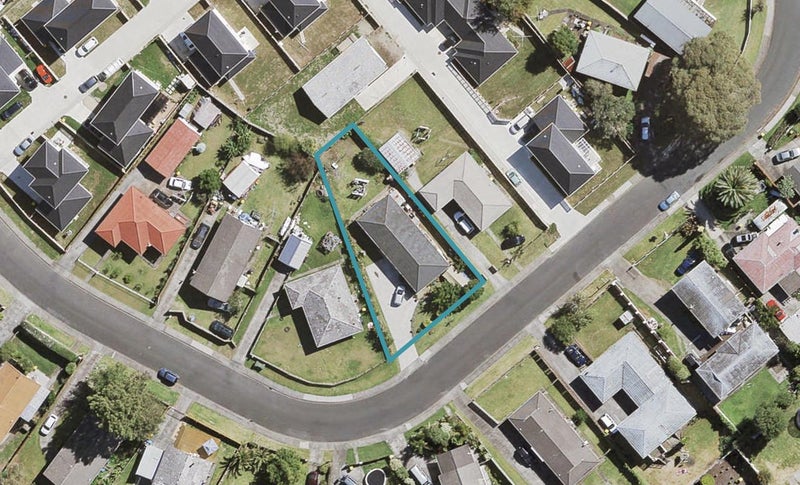 31 Coburg Street, Henderson, Auckland - Carousel 1