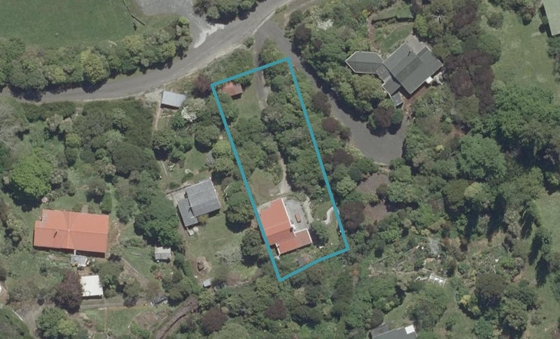 22 Bay Road, Pūrākaunui, Port Chalmers - Carousel 1