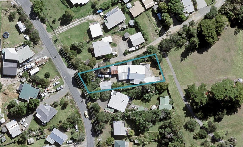 41 James Mcleod Road, Helensville - Carousel 1