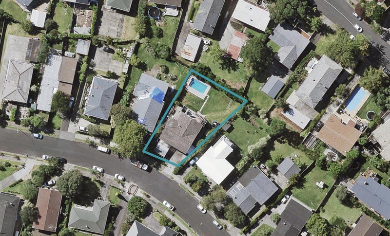 36 Hawkins Street, Meadowbank, Auckland - Carousel 1