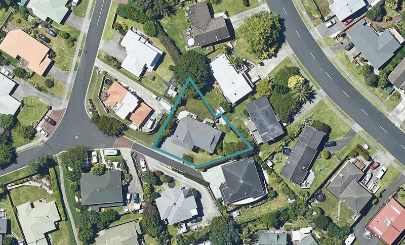 11 Bell Common Close, Bethlehem, Tauranga - Carousel 1
