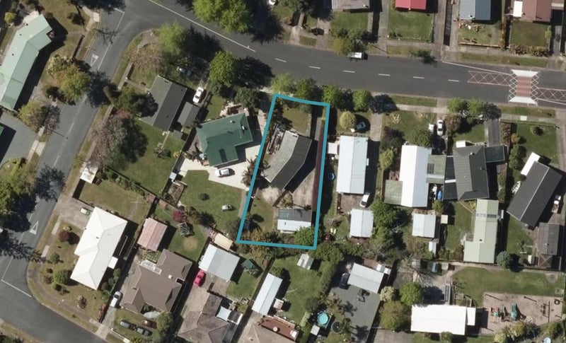 36 Ross Street, Onerahi, Whangarei - Carousel 1