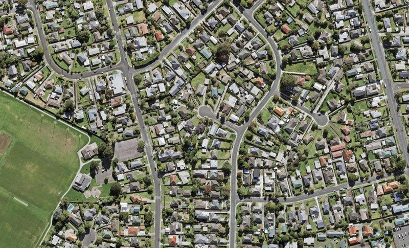 4 Beaufield Lane, Te Atatu Peninsula, Auckland - Carousel 1