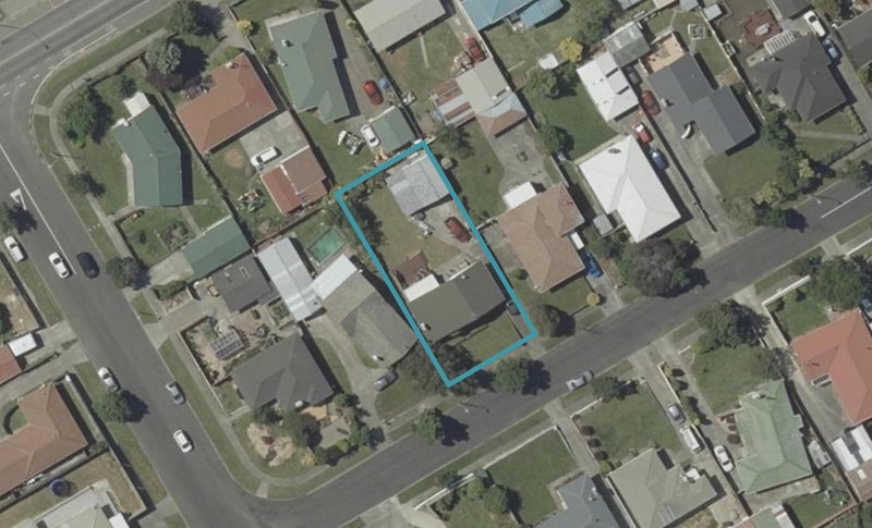 5 Anakiwa Street, Kelvin Grove, Palmerston North - Carousel 1