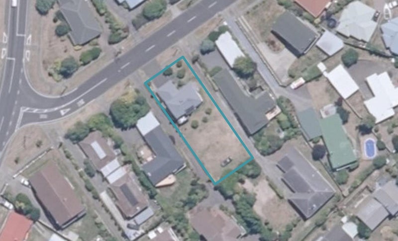 2/20 Olive Avenue, Nukuhau, Taupō - Carousel 1