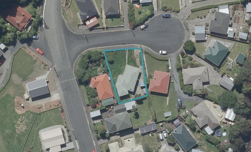 4 McGlashan Street, Glenleith, Dunedin - Carousel 1