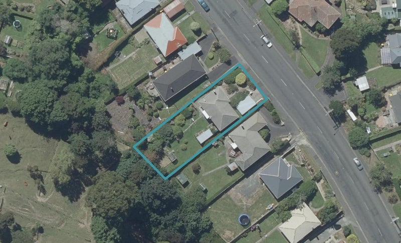 35 Brockville Road, Glenross, Dunedin - Carousel 1