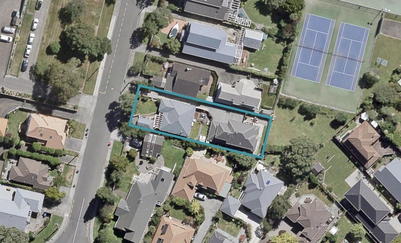 1/8 Kauri Street, Woburn, Lower Hutt - Carousel 1