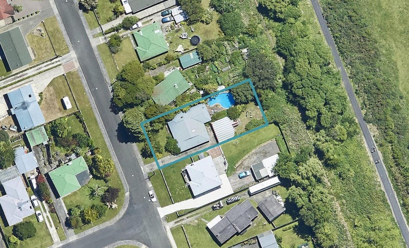 70 Barnard Road, Fairy Springs, Rotorua - Carousel 1
