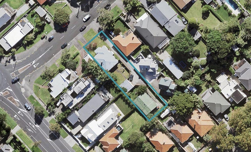 1 William Denny Avenue, Westmere, Auckland - Carousel 1