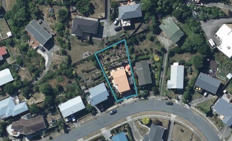 7 Inlet View, Titahi Bay, Porirua - Carousel 1