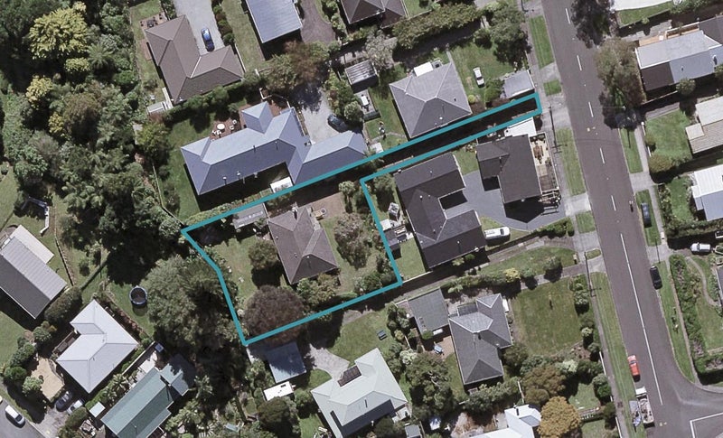 96 Govett Avenue, Frankleigh Park, New Plymouth - Carousel 1