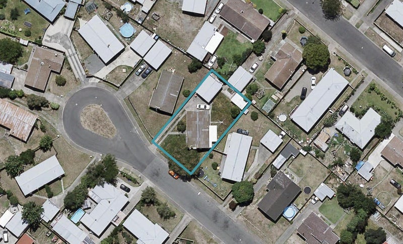12 Baffin Place, Flaxmere, Hastings - Carousel 1