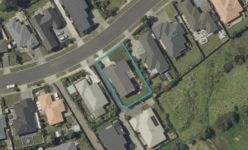 65 Parnell Heights Drive, Kelvin Grove, Palmerston North - Carousel 1