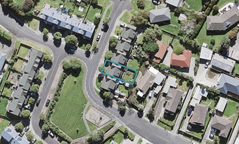 36 Laura Street, Kelston, Auckland - Carousel 1