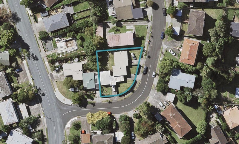 1/4 Cruickshank Crescent, Meadowbank, Auckland - Carousel 1
