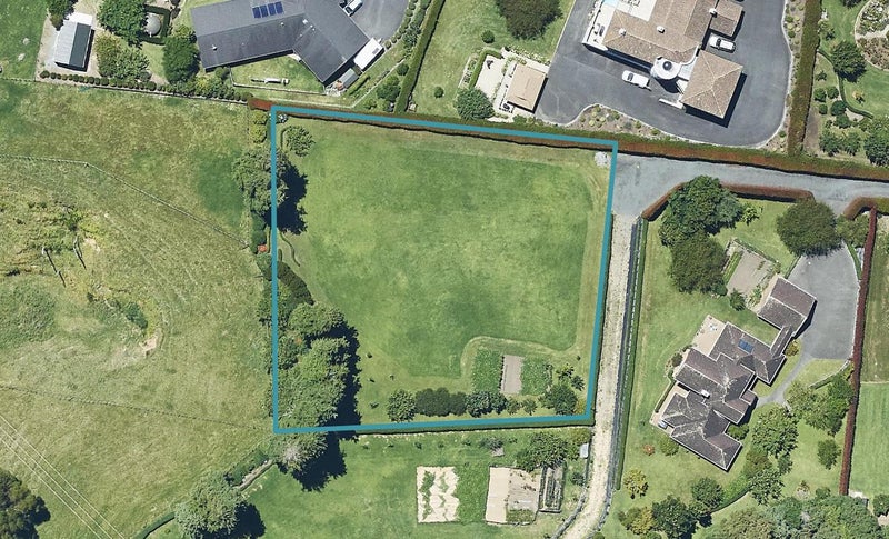 328 Cambridge Road, Tauriko, Tauranga - Carousel 1