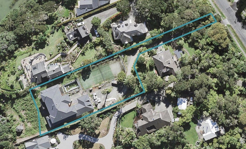 76A Rame Road, Greenhithe, Auckland - Carousel 1
