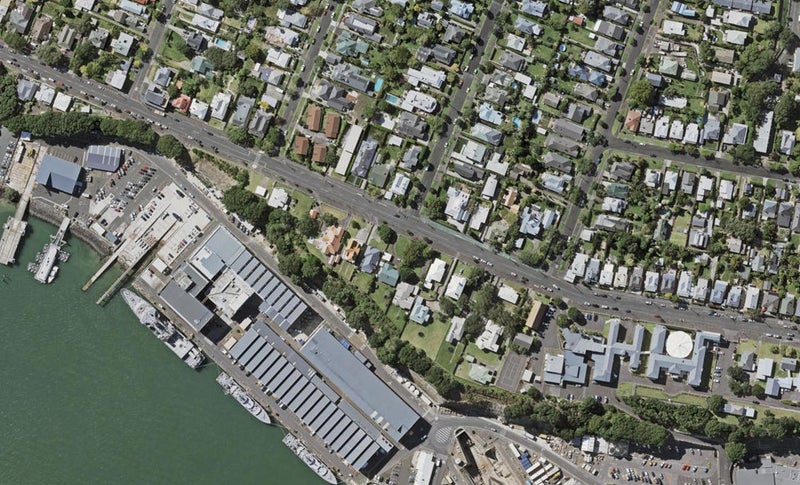 111 Calliope Road, Stanley Point, Auckland - Carousel 1