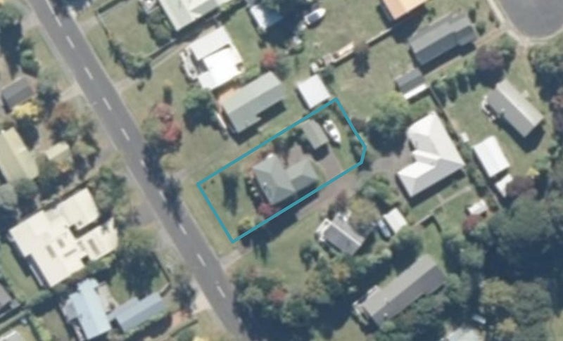 37 Marina Terrace, Kinloch, Taupō - Carousel 1