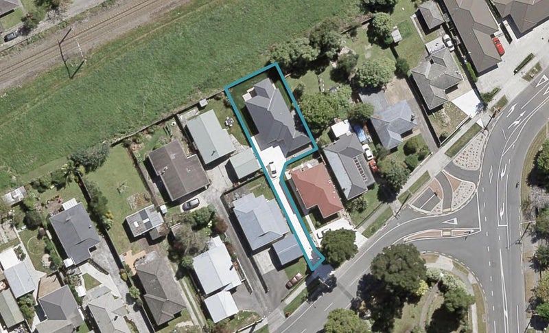 10A Seddon Street, Wallaceville, Upper Hutt - Carousel 1