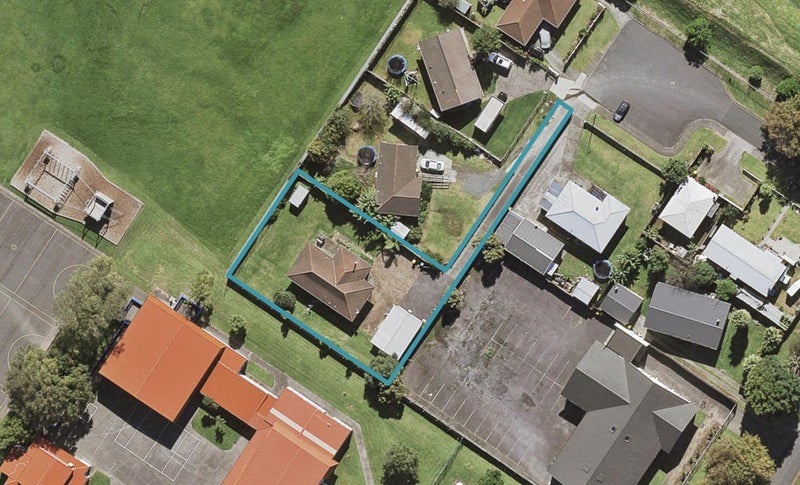 14 Mikasa Place, Mangere, Auckland - Carousel 1
