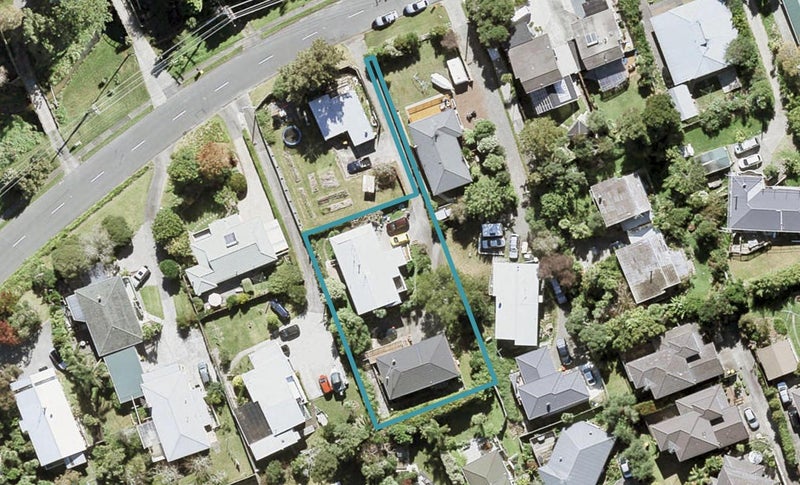 1/34 Glenvar Road, Torbay, Auckland - Carousel 1