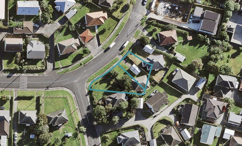 18 Freeland Avenue, Mount Roskill, Auckland - Carousel 1