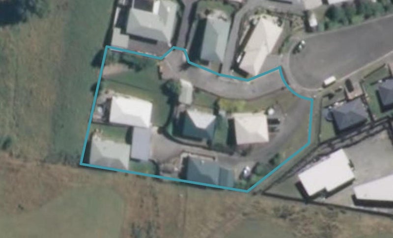 27 Ellesmere Place, Oceanview, Timaru - Carousel 1