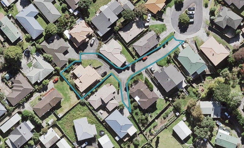 19 Copplestone Place, New Lynn, Auckland - Carousel 1