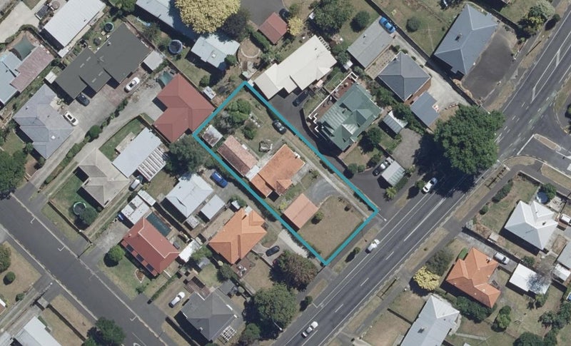 122 Forest Lake Road, Forest Lake, Hamilton - Carousel 1