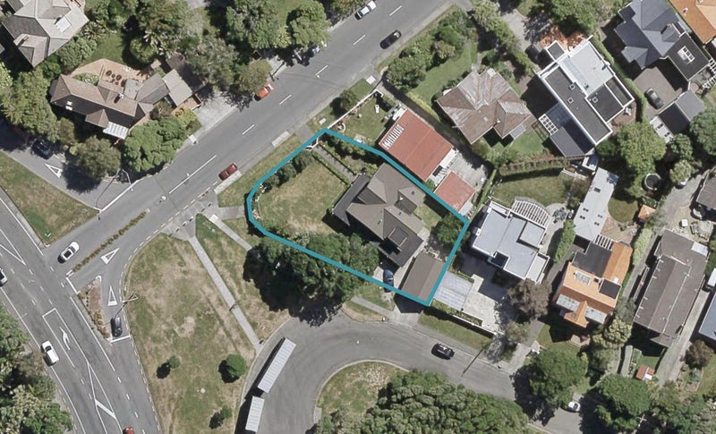 2 Penrose Street, Woburn, Lower Hutt - Carousel 1