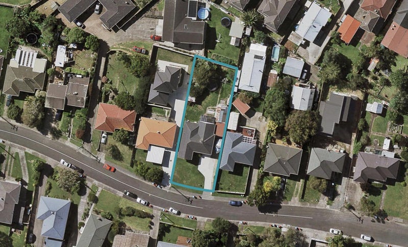 11 McRae Road, Mount Wellington, Auckland - Carousel 1