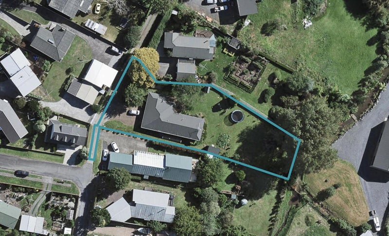 8 Henry Lane, Patumahoe, Pukekohe - Carousel 1