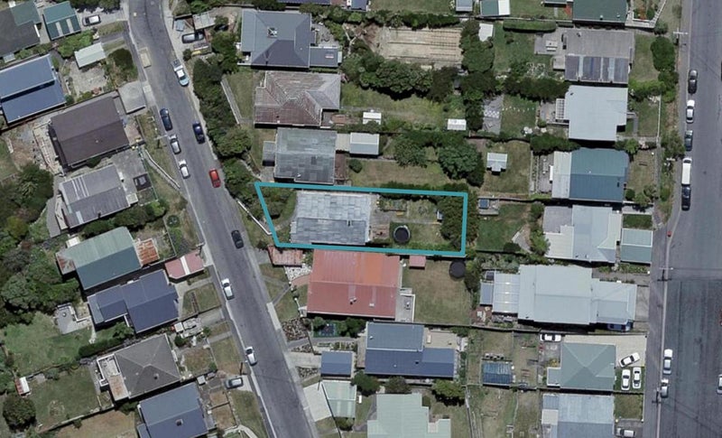 41 Lonsdale Crescent, Rongotai, Wellington - Carousel 1