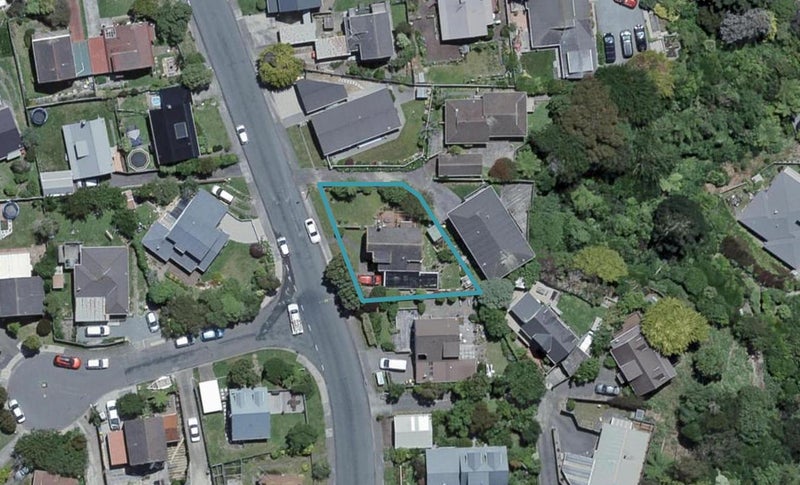 19 Abilene Crescent, Churton Park, Wellington - Carousel 1