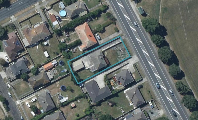 108 Main Road, Titahi Bay, Porirua - Carousel 1