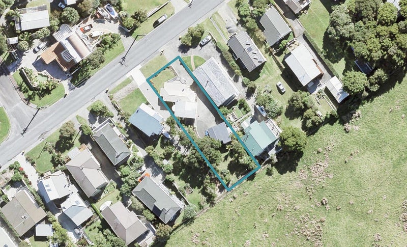 20 Alexander Road, Algies Bay, Warkworth - Carousel 1