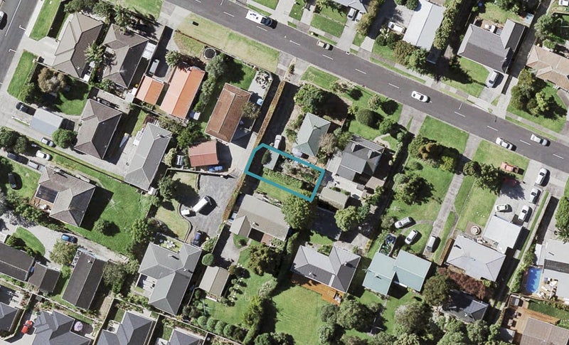 3/72 Gibraltar Street, Howick, Auckland - Carousel 1