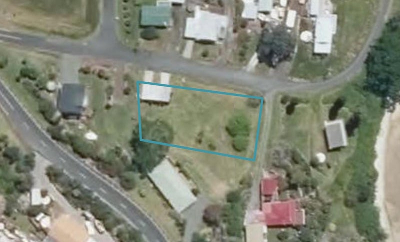 8 Fisher Street, Pahi, Paparoa - Carousel 1