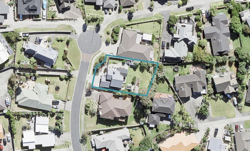 14 Commodore Court, Gulf Harbour, Whangaparaoa - Carousel 1
