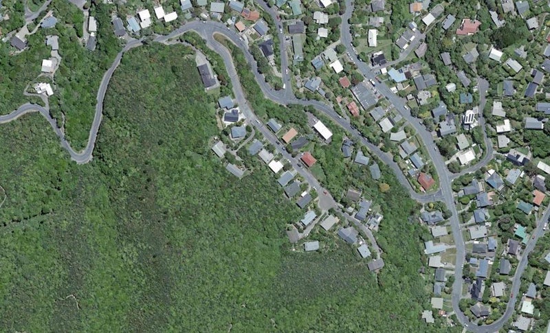22 Voltaire Street, Karori, Wellington - Carousel 1