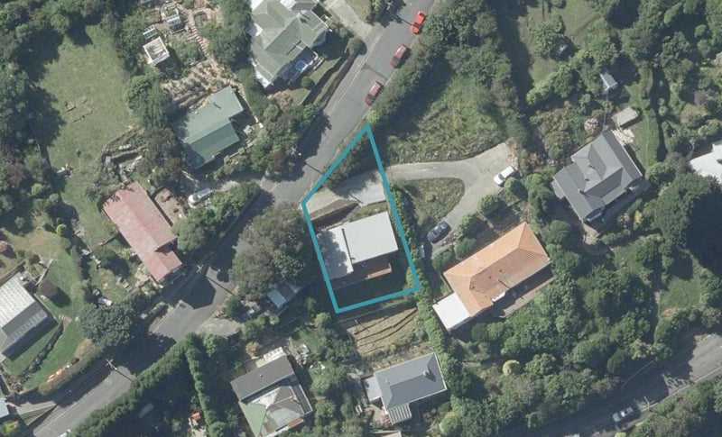 12 Junction Road, Ravensbourne, Dunedin - Carousel 1