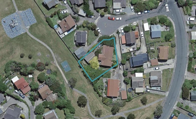 7 Bayou Lane, Churton Park, Wellington - Carousel 1
