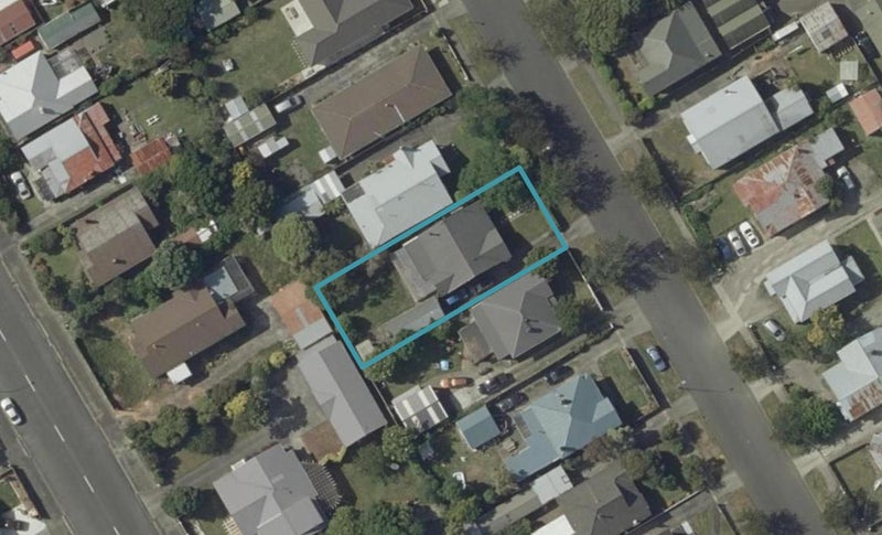 12 Bryant Street, Takaro, Palmerston North - Carousel 1