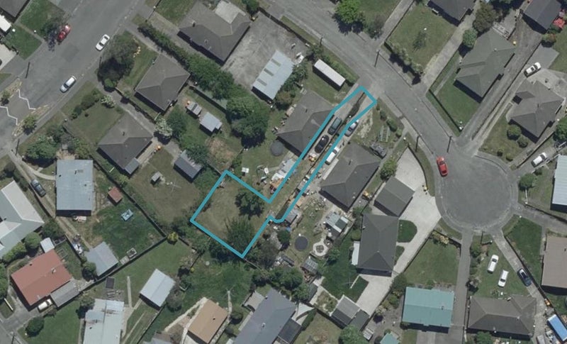 4C Virgil Place, Northcote, Christchurch - Carousel 1