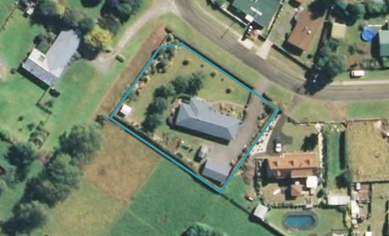 14 Von Tempsky Street, Normanby, Hawera - Carousel 1