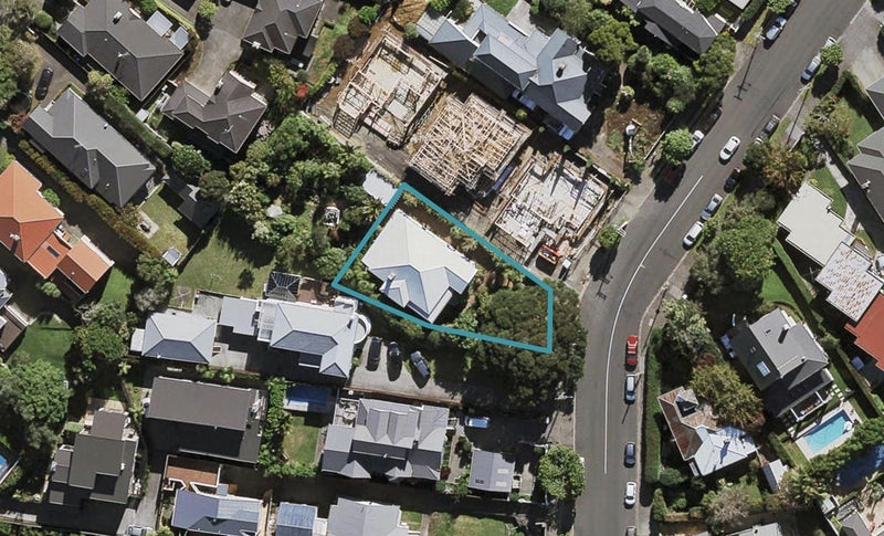 51A Clonbern Road, Remuera, Auckland - Carousel 1